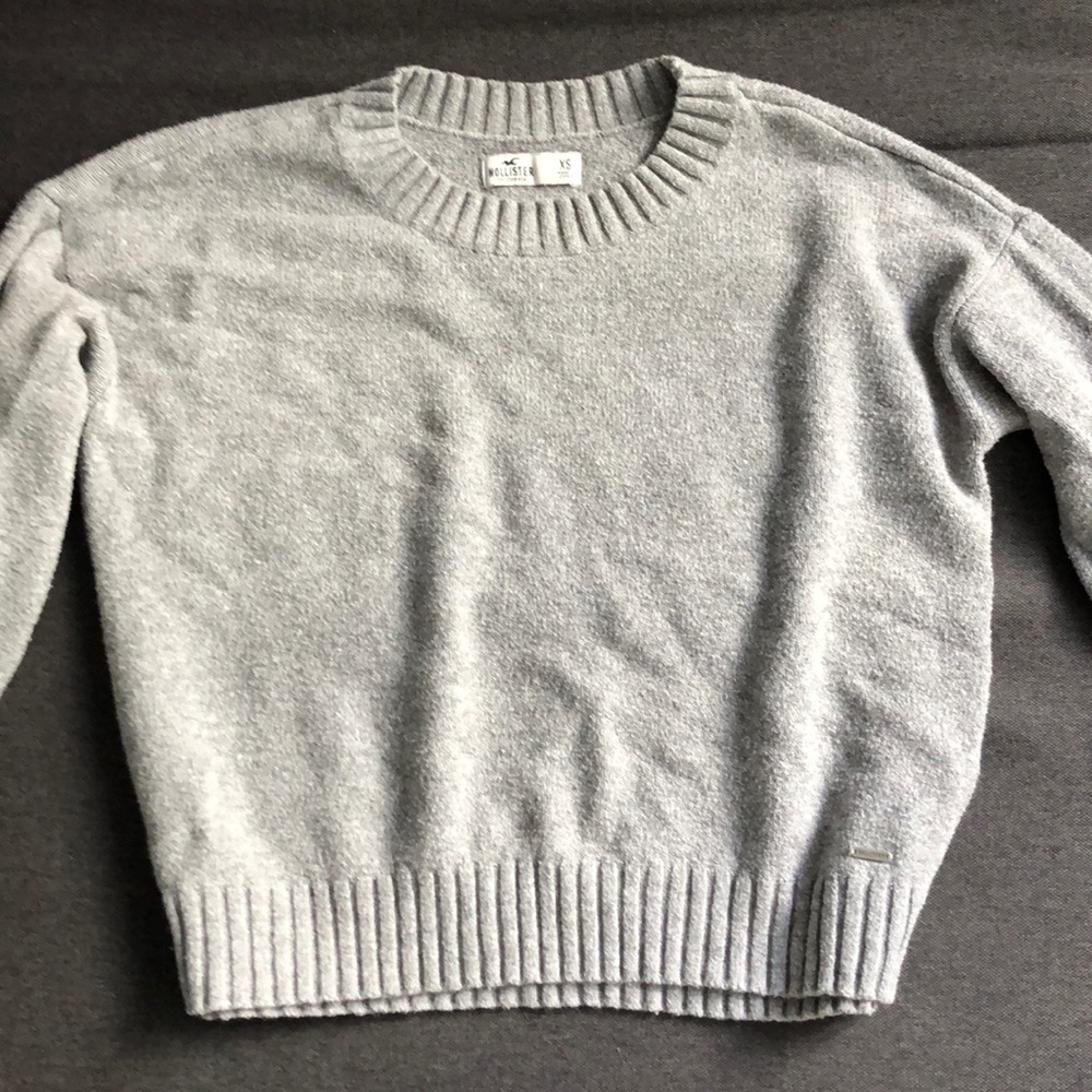 Gray sweater